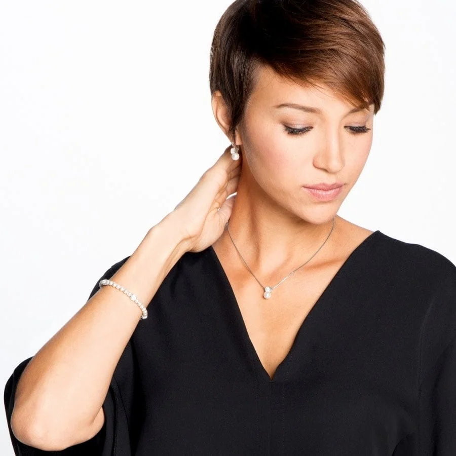 Meridian Petite Pearl Leverback Earrings - Image 4
